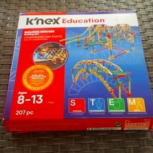 K'nex Building Bridge Building Set